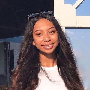 Meet your Posher, Karina